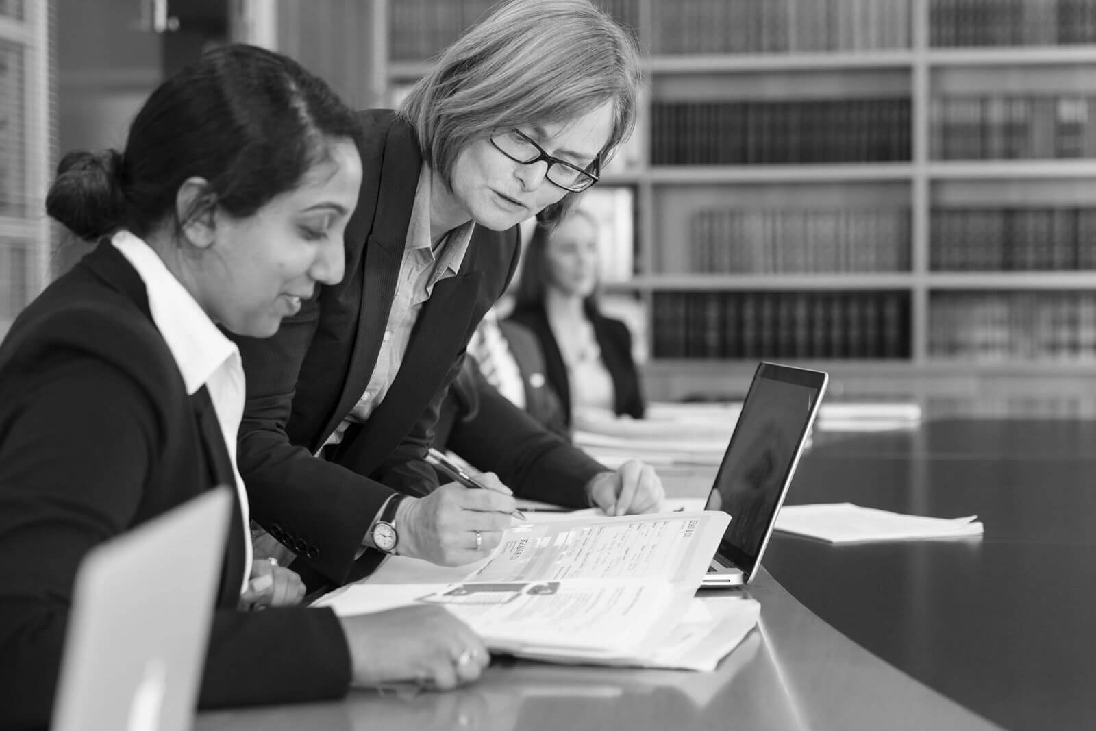 law graduate cover letter example australia lc-511